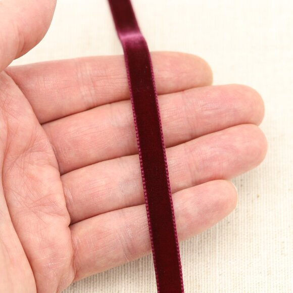 Maroon Velvet Choker Maroon Swiss velvet Adjustable Necklace red Chokers (#52) - Picture 4 of 12